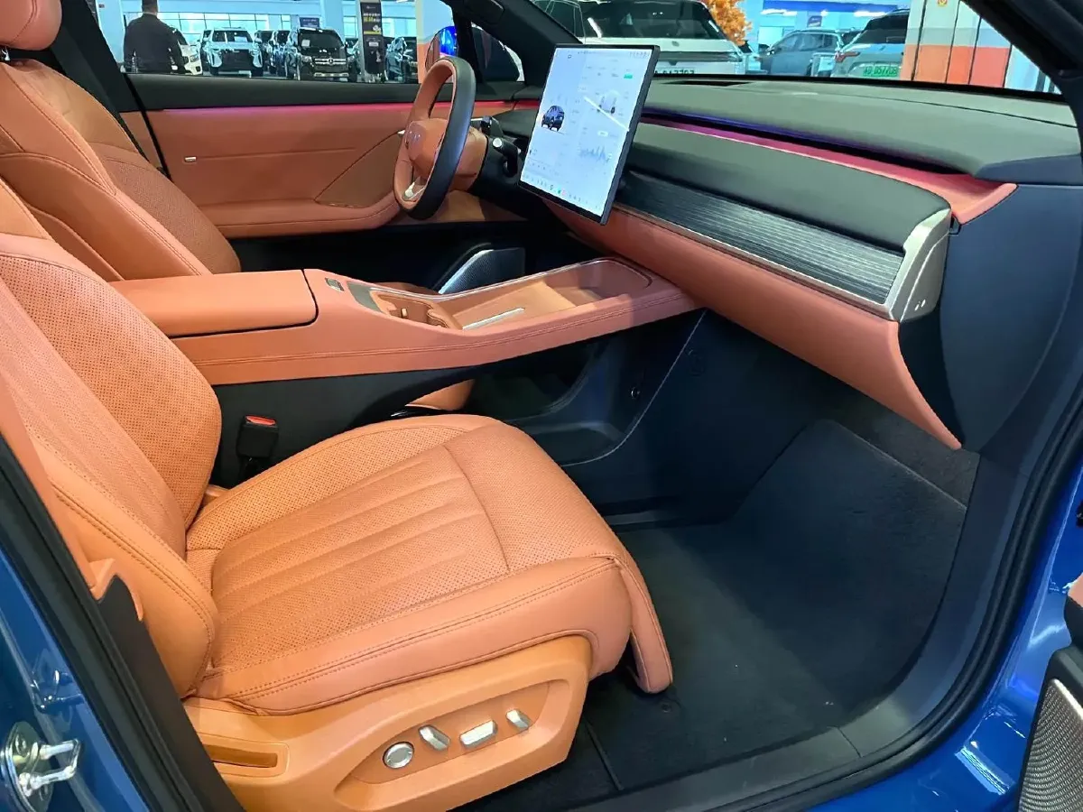 2024 ONVO L60 BEV 60KWH,autocango,china used car exporter,china ev exporter,chinese used car exporter,chinese used ev exporter