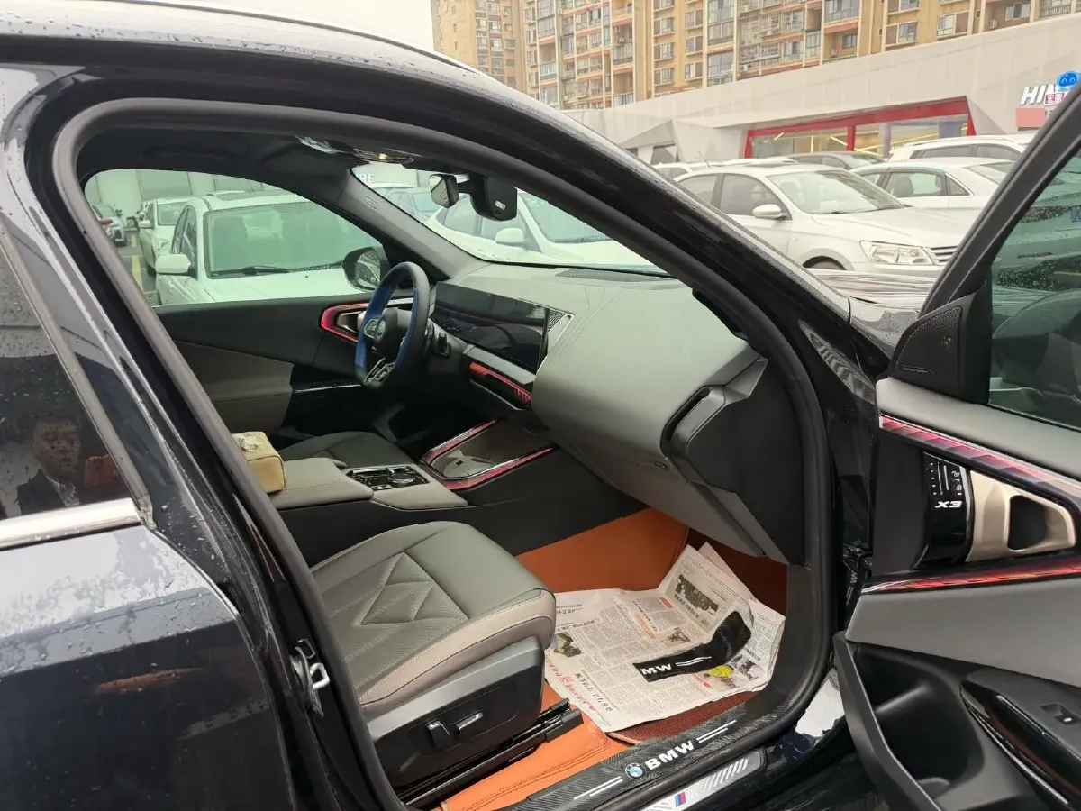 2025 BMW X3 2.0T 258HP L4 8AT,autocango,china used car exporter,china ev exporter,chinese used car exporter,chinese used ev exporter