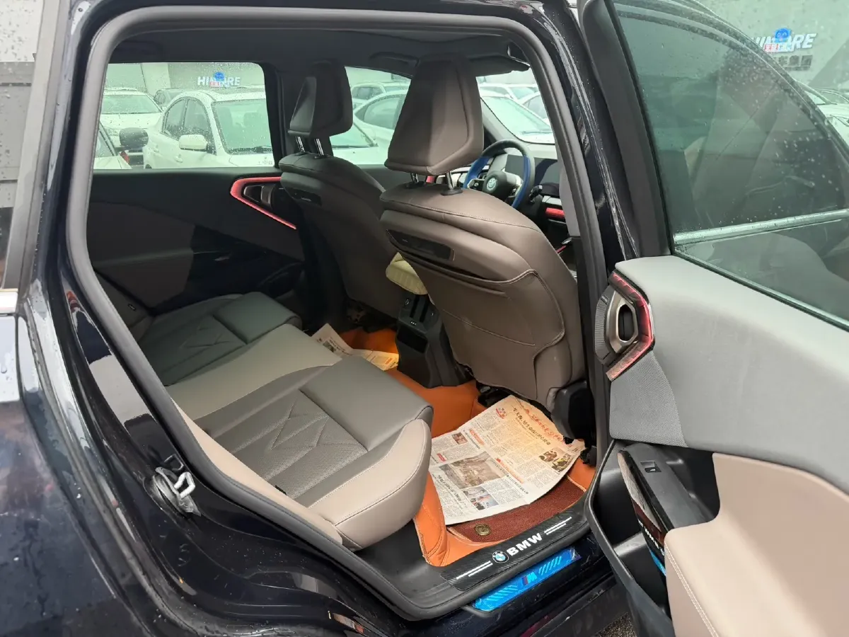 2025 BMW X3 2.0T 258HP L4 8AT,autocango,china used car exporter,china ev exporter,chinese used car exporter,chinese used ev exporter