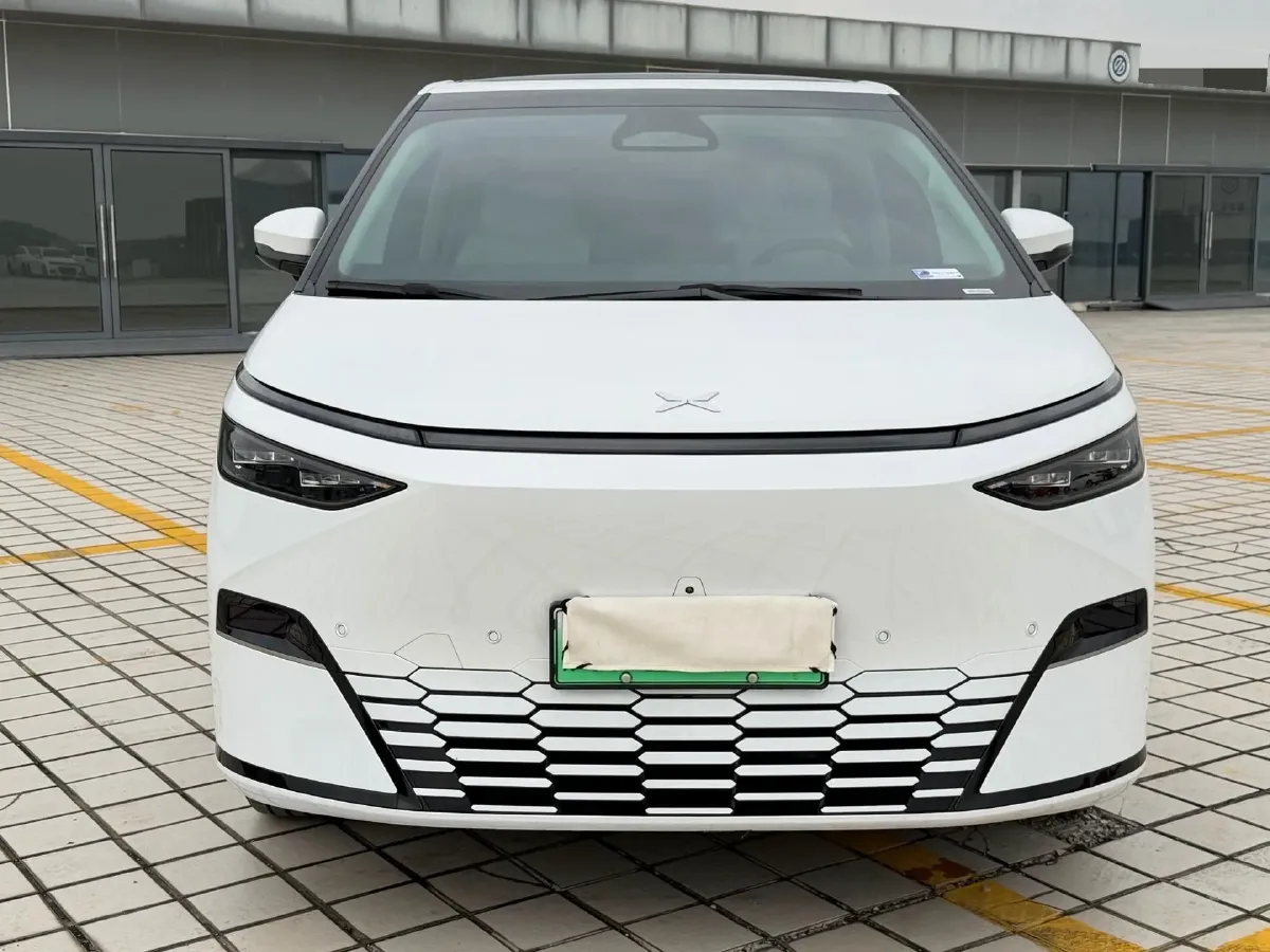 2024 Xpeng X9 BEV 101.5KWH,autocango,china used car exporter,china ev exporter,chinese used car exporter,chinese used ev exporter