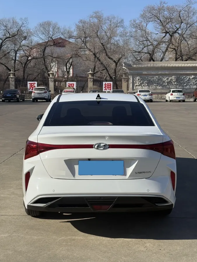 2020 Hyundai Verna 1.4L 100HP L4 6MT,autocango,china used car exporter,china ev exporter,chinese used car exporter,chinese used ev exporter