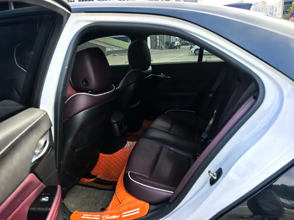 2022 Cadillac CT4 2.0T 237HP L4 8AT,autocango,china used car exporter,china ev exporter,chinese used car exporter,chinese used ev exporter