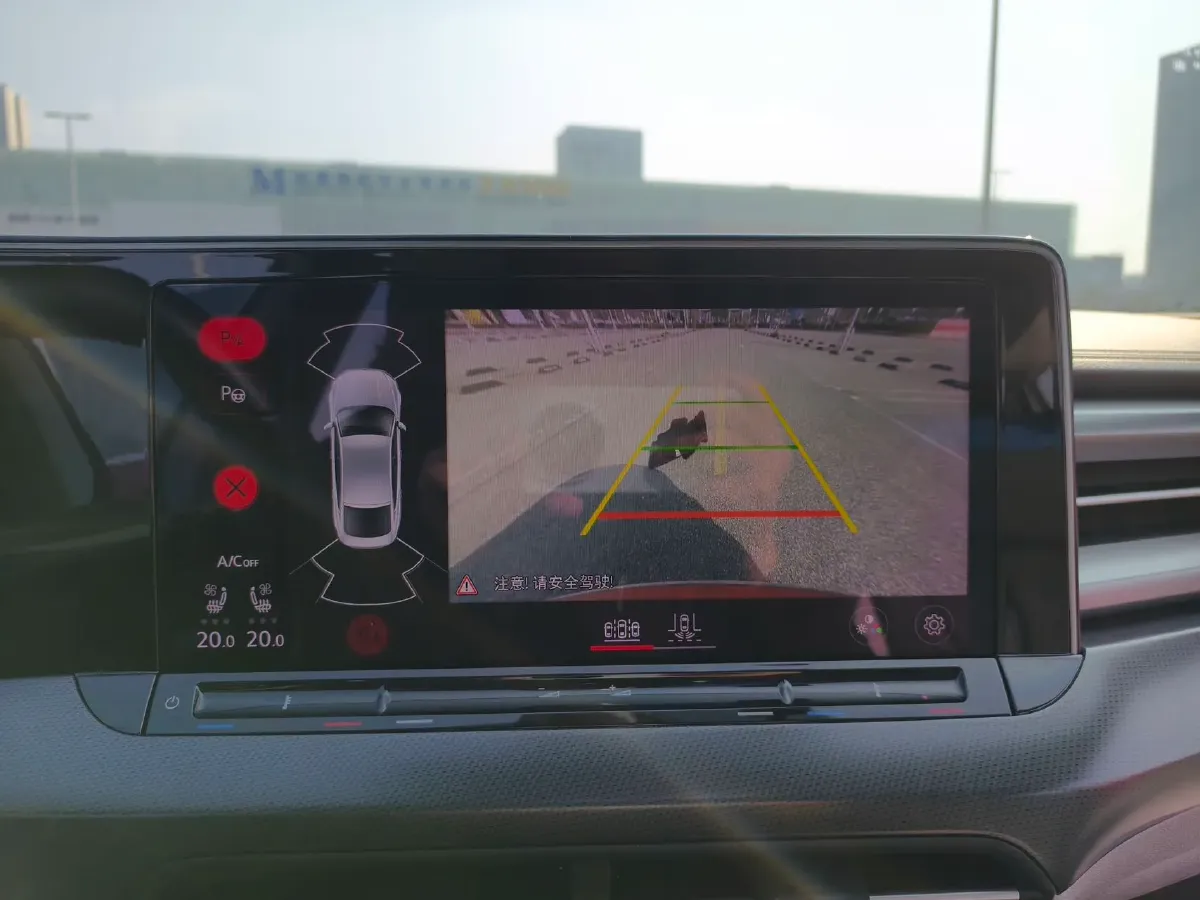 2022 Skoda Superb 2.0T 186HP L4 7DCT,autocango,china used car exporter,china ev exporter,chinese used car exporter,chinese used ev exporter