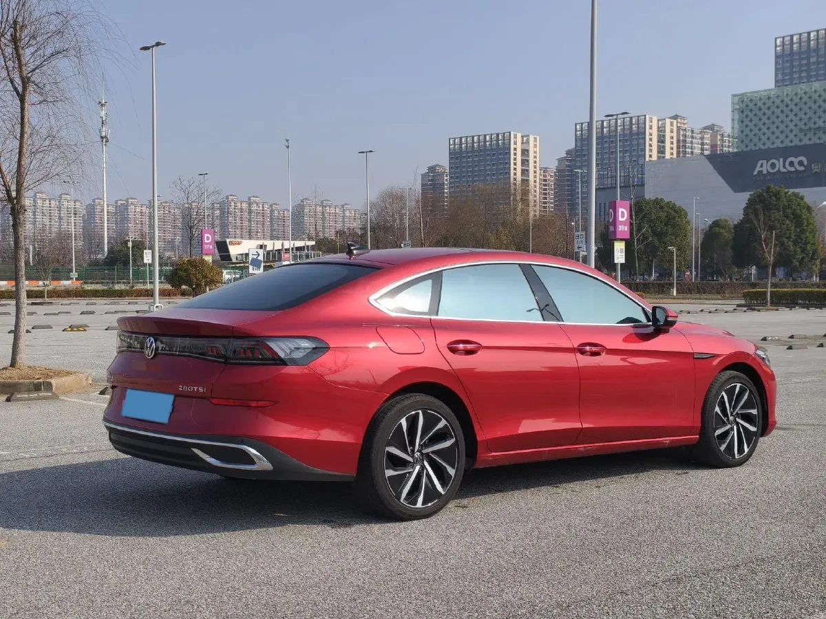 2022 Skoda Superb 2.0T 186HP L4 7DCT,autocango,china used car exporter,china ev exporter,chinese used car exporter,chinese used ev exporter
