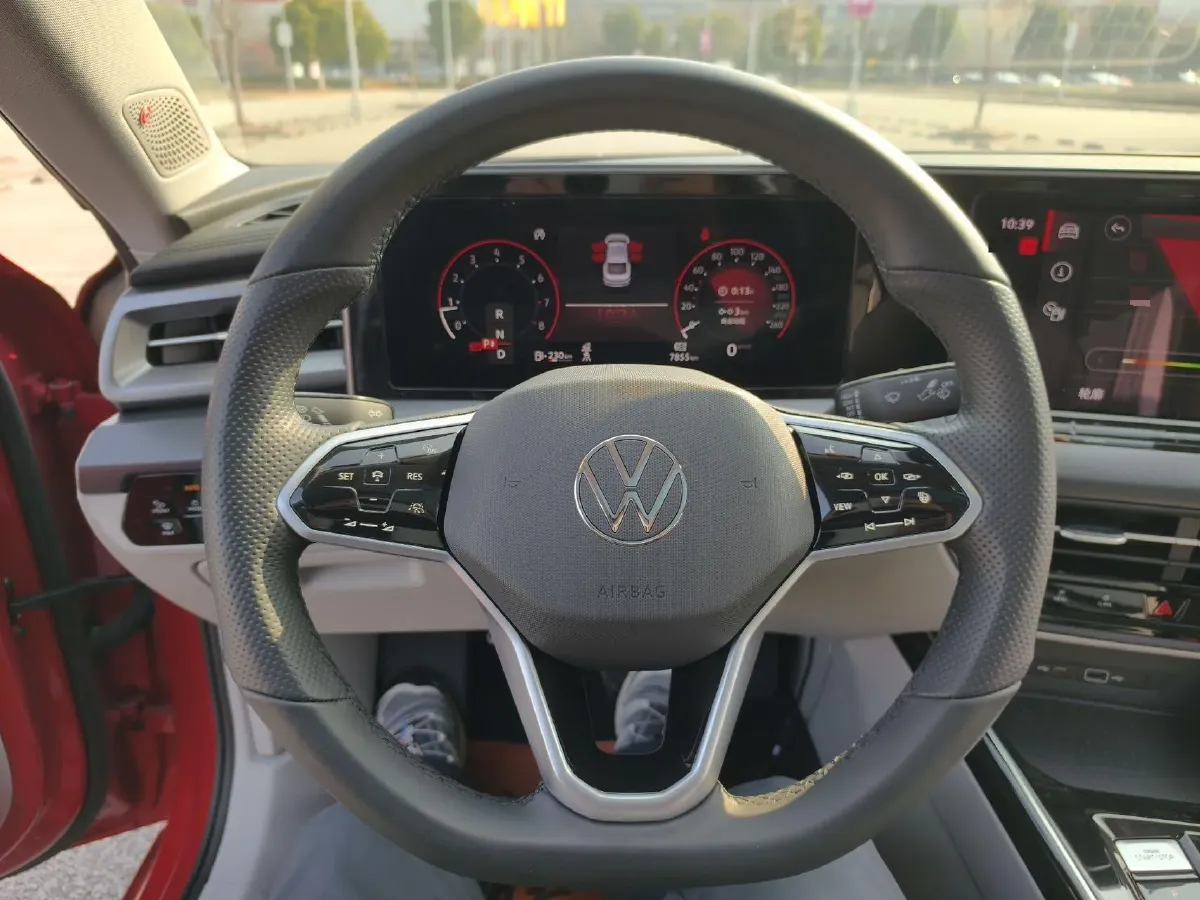 2022 Skoda Superb 2.0T 186HP L4 7DCT,autocango,china used car exporter,china ev exporter,chinese used car exporter,chinese used ev exporter