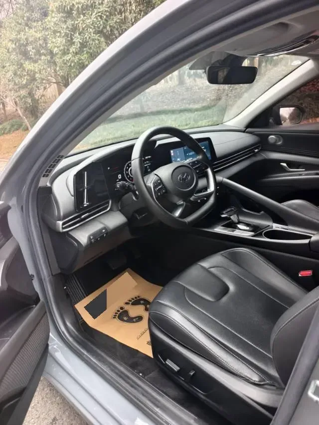 2021 Hyundai Elantra 1.5L 115HP L4 CVT,autocango,china used car exporter,china ev exporter,chinese used car exporter,chinese used ev exporter