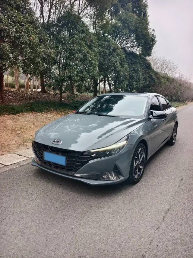 2021 Hyundai Elantra 1.5L 115HP L4 CVT,autocango,china used car exporter,china ev exporter,chinese used car exporter,chinese used ev exporter