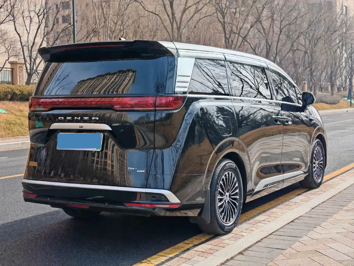 2025 Denza D9 1.5T 156HP L4 E-CVT PHEV 40KWH,autocango,china used car exporter,china ev exporter,chinese used car exporter,chinese used ev exporter