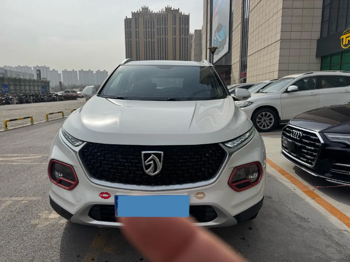 2019 BaoJun 510 1.5L 112HP L4 6MT,autocango,china used car exporter,china ev exporter,chinese used car exporter,chinese used ev exporter