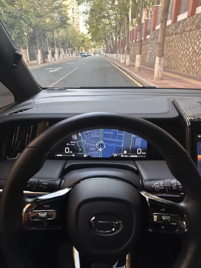 2023 GAC Trumpchi M8 2.0T 190HP L4 E-CVT Hybrid,autocango,china used car exporter,china ev exporter,chinese used car exporter,chinese used ev exporter