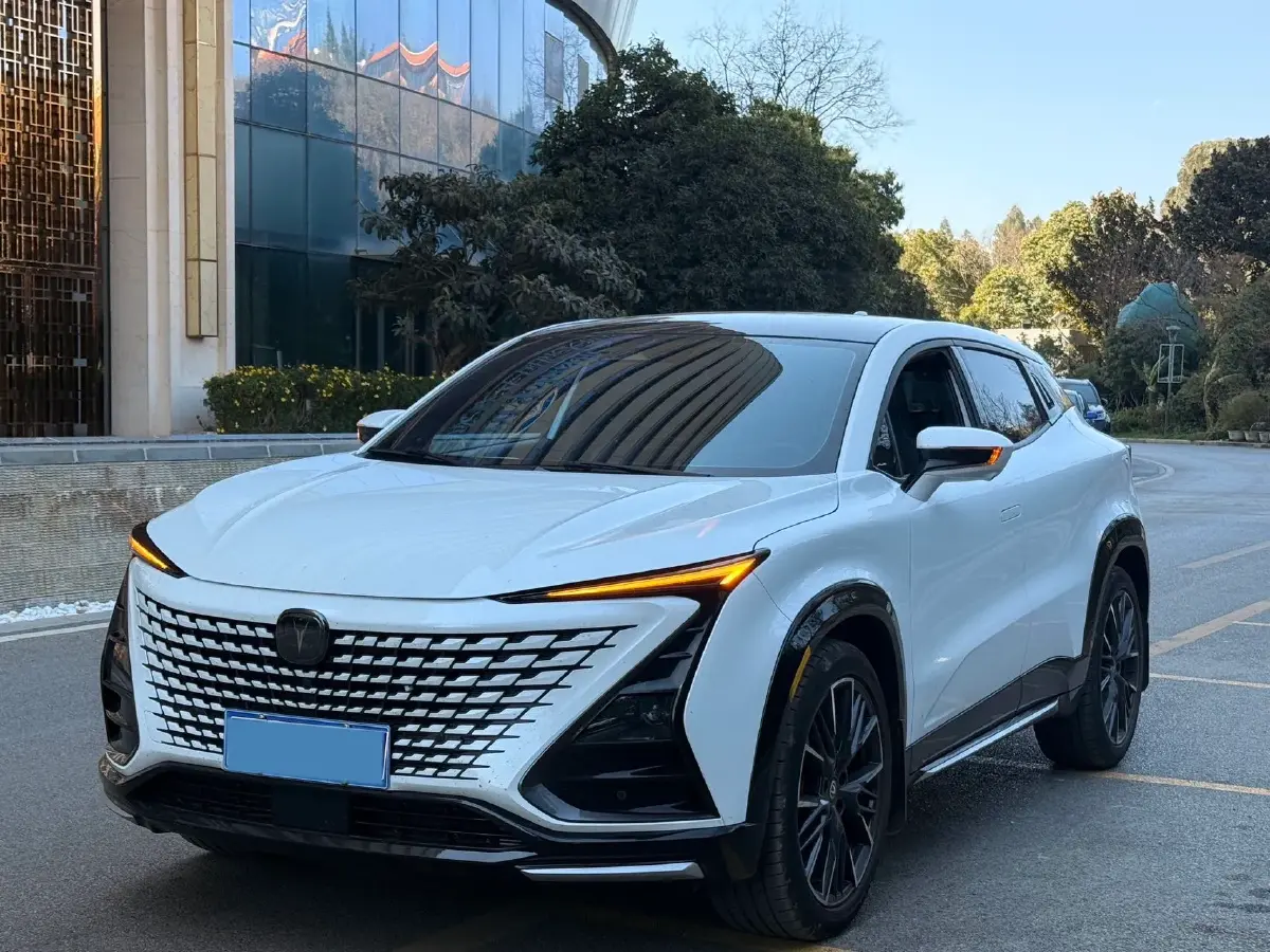 2023 ChangAn UNI-T 1.5T 188HP L4 7DCT