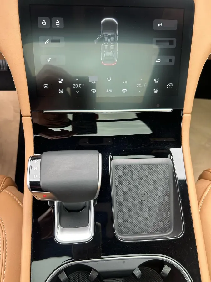 2021 Li ONE Range Extended 131HP REEV 40.5KWH,autocango,china used car exporter,china ev exporter,chinese used car exporter,chinese used ev exporter