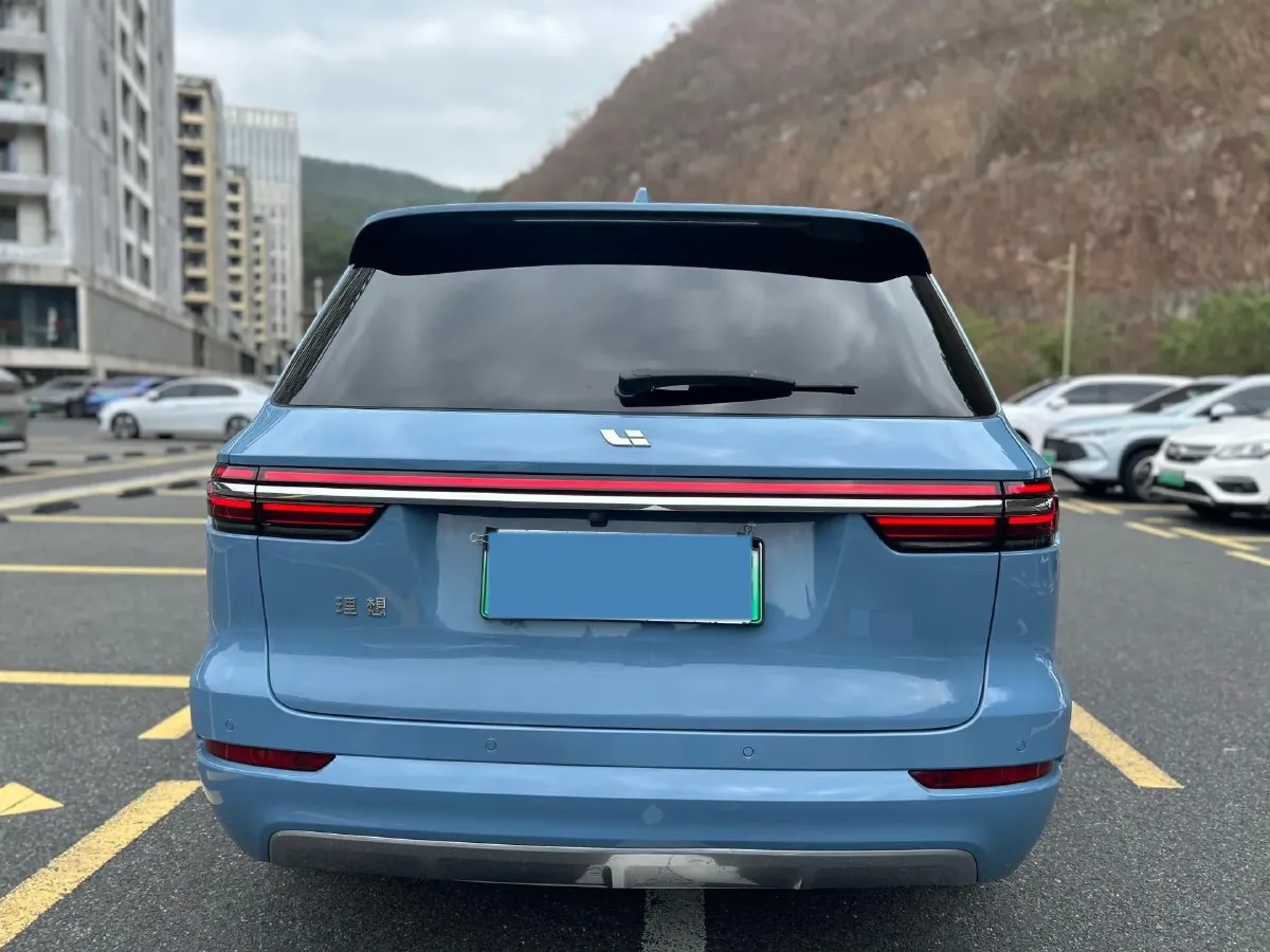 2021 Li ONE Range Extended 131HP REEV 40.5KWH,autocango,china used car exporter,china ev exporter,chinese used car exporter,chinese used ev exporter