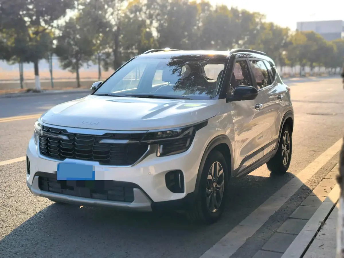 2023 Kia Seltos 1.5L 115HP L4 CVT