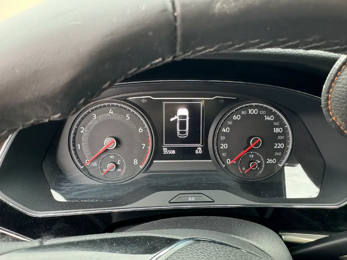 2020 Volkswagen Passat 2.0T 186HP L4 7DCT,autocango,china used car exporter,china ev exporter,chinese used car exporter,chinese used ev exporter