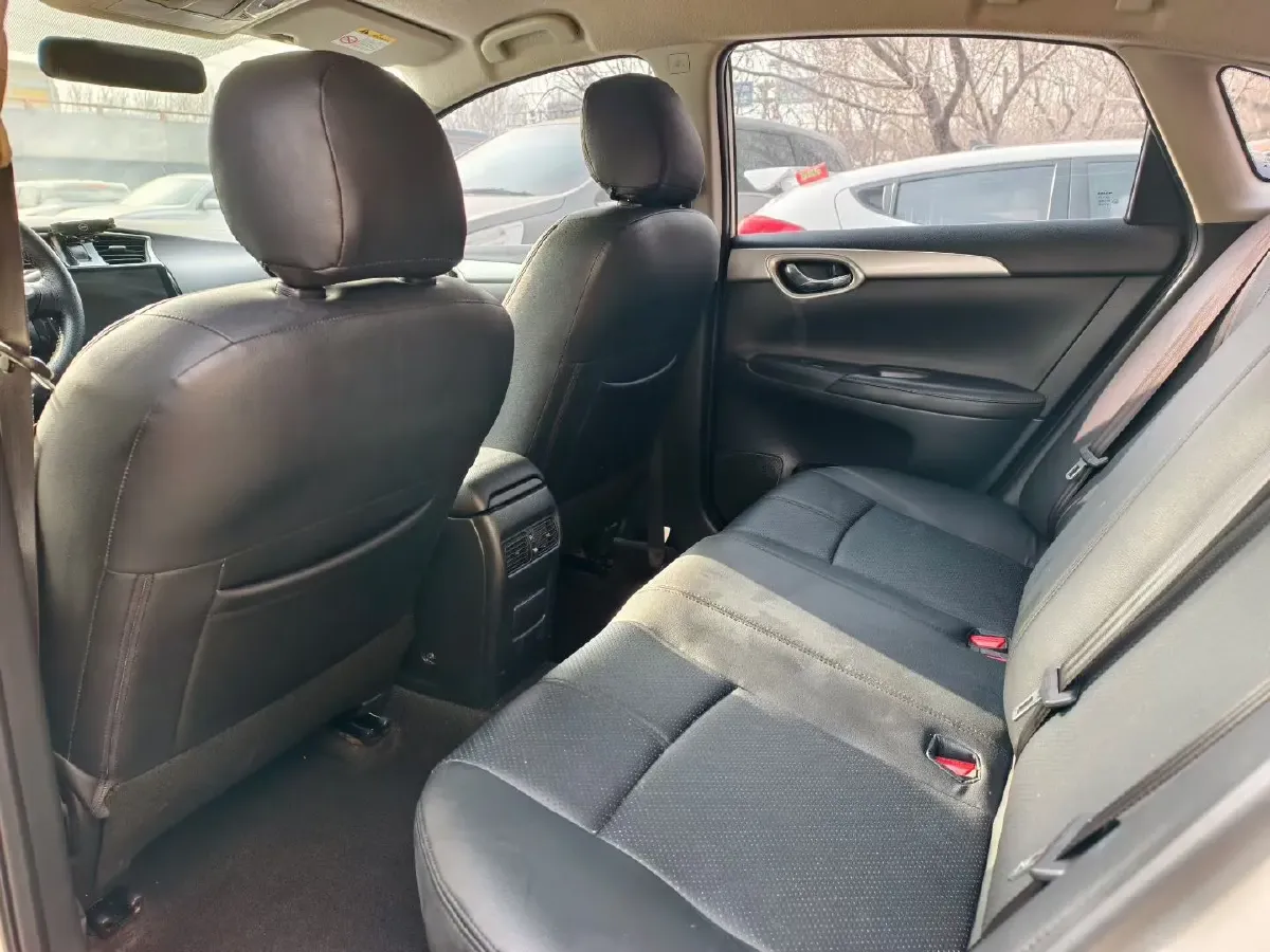 2021 Nissan Sylphy 1.6L 122HP L4 CVT,autocango,china used car exporter,china ev exporter,chinese used car exporter,chinese used ev exporter