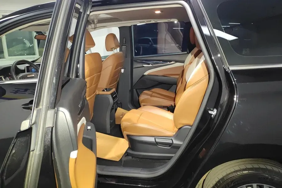 2023 MAXUS G50 1.5T 181HP L4 7DCT,autocango,china used car exporter,china ev exporter,chinese used car exporter,chinese used ev exporter