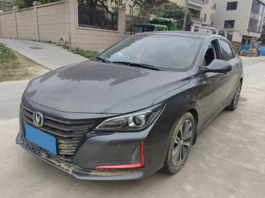 2021 ChangAn Raeton CC 1.5T 180HP L4 7DCT,autocango,china used car exporter,china ev exporter,chinese used car exporter,chinese used ev exporter