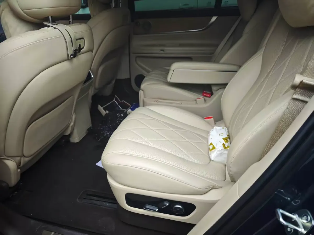 2024 AITO AITO M9 1.5T 152HP L4 REEV 42KWH,autocango,china used car exporter,china ev exporter,chinese used car exporter,chinese used ev exporter