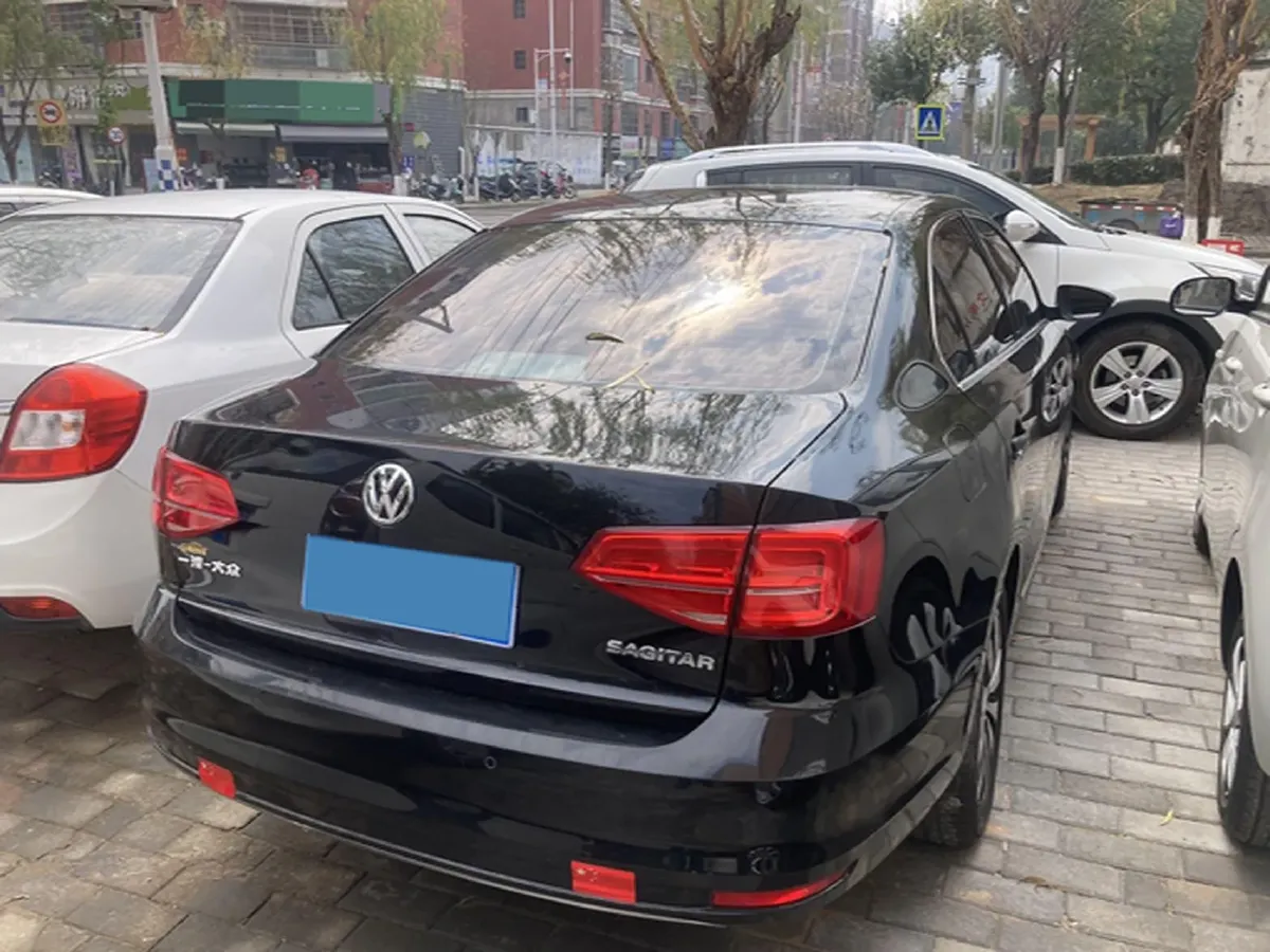 2018 KingLong KaiTe 2.3T 110HP L4 5MT,autocango,china used car exporter,china ev exporter,chinese used car exporter,chinese used ev exporter