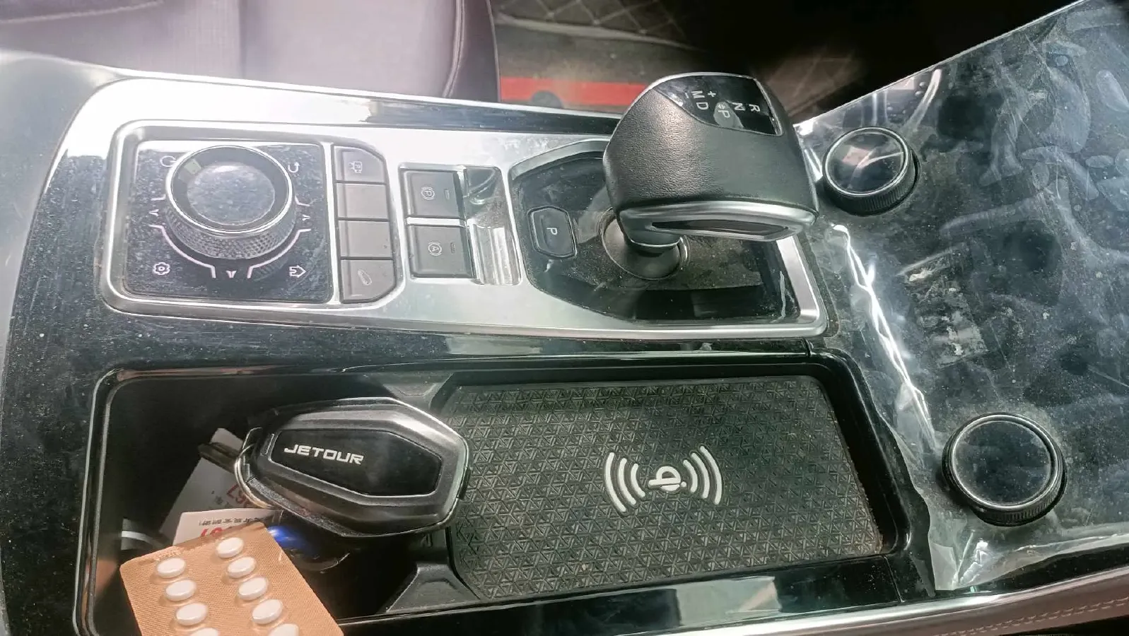 2022 Jetour X90 2.0T 254HP L4 7DCT,autocango,china used car exporter,china ev exporter,chinese used car exporter,chinese used ev exporter