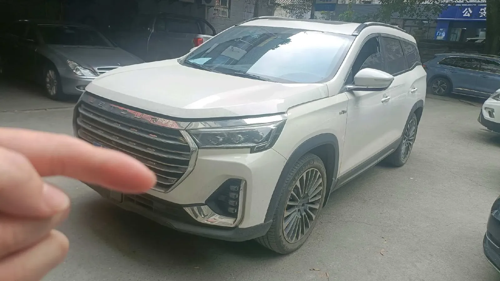 2022 Jetour X90 2.0T 254HP L4 7DCT,autocango,china used car exporter,china ev exporter,chinese used car exporter,chinese used ev exporter