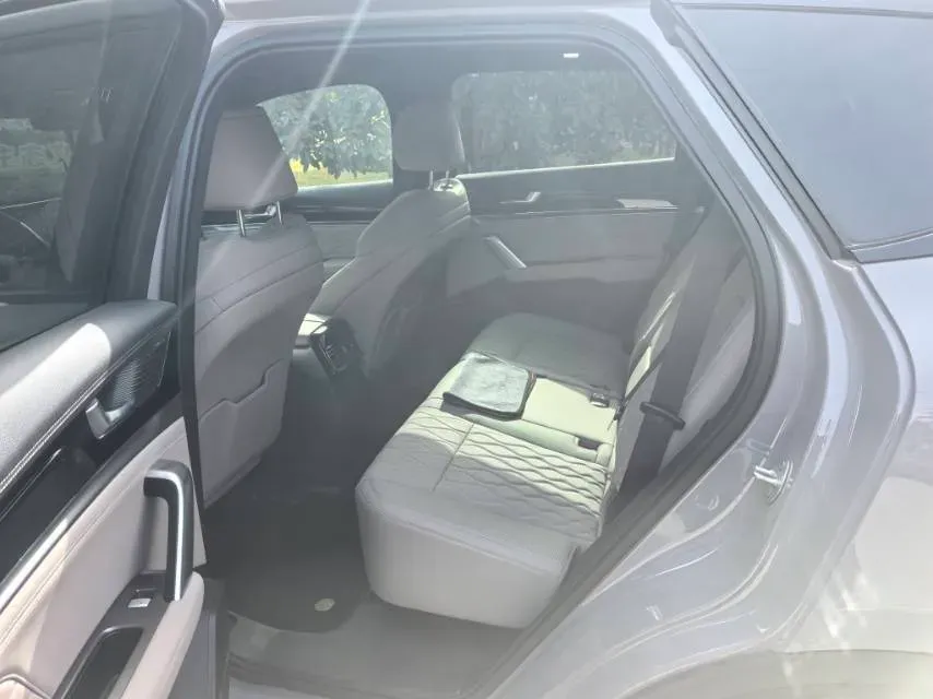 2025 BYD Tang 1.5T 156HP L4 E-CVT PHEV 21.504KWH,autocango,china used car exporter,china ev exporter,chinese used car exporter,chinese used ev exporter