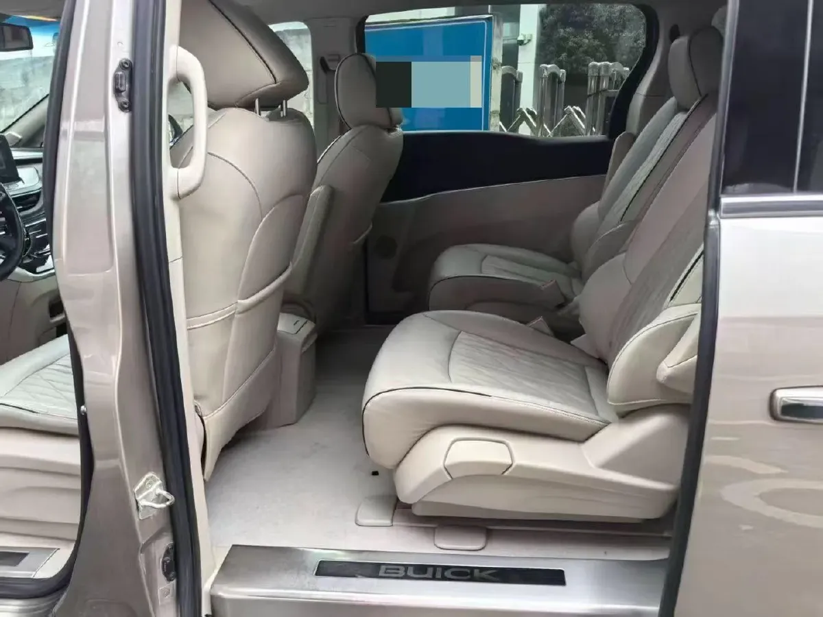 2022 Buick GL8 2.0T 237HP L4 9AT,autocango,china used car exporter,china ev exporter,chinese used car exporter,chinese used ev exporter