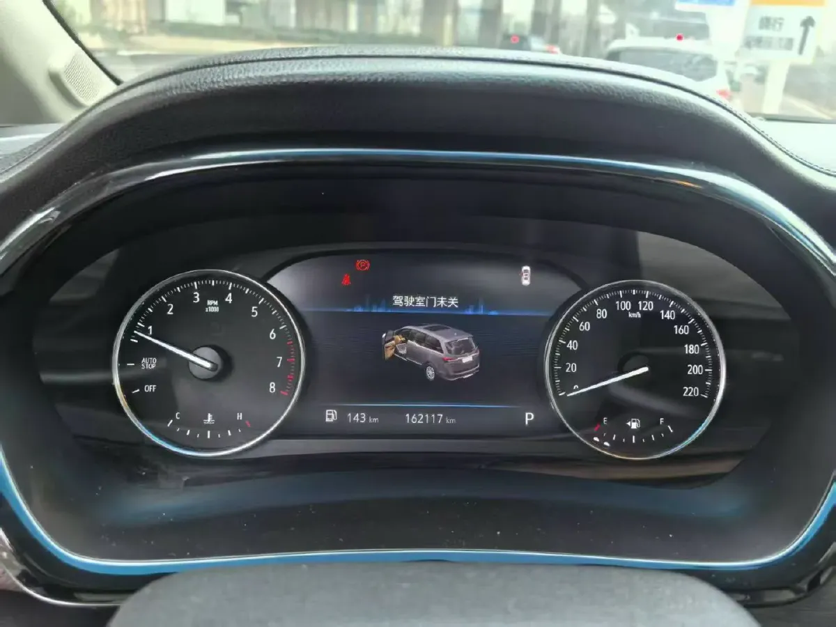 2022 Buick GL8 2.0T 237HP L4 9AT,autocango,china used car exporter,china ev exporter,chinese used car exporter,chinese used ev exporter