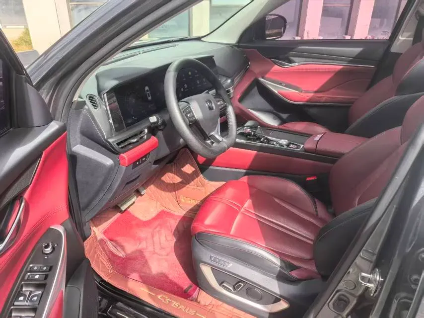 2020 ChangAn CS75 Plus 2.0T 233HP L4 8AT,autocango,china used car exporter,china ev exporter,chinese used car exporter,chinese used ev exporter