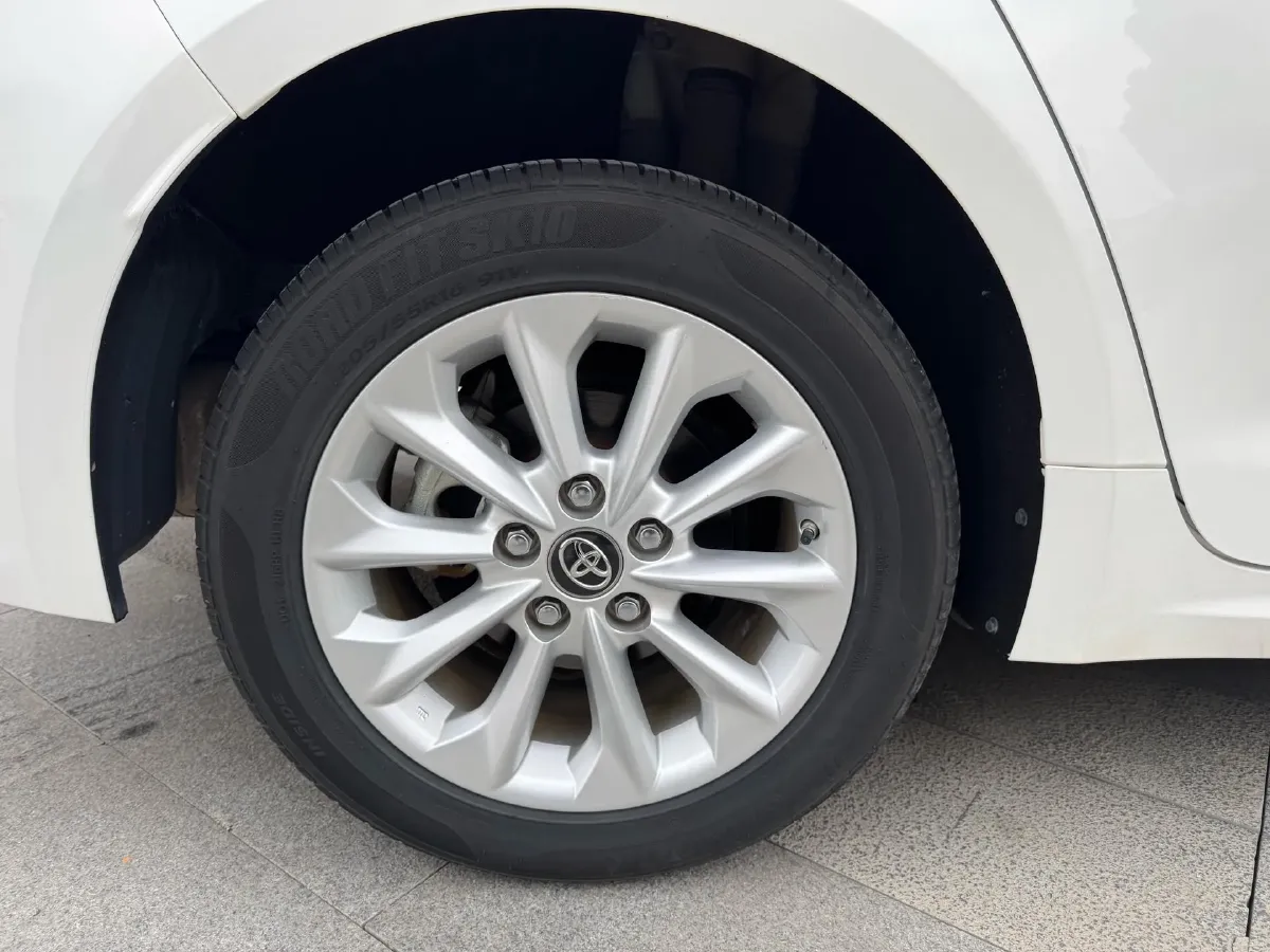 2021 Toyota Corolla 1.2T 116HP L4 CVT,autocango,china used car exporter,china ev exporter,chinese used car exporter,chinese used ev exporter