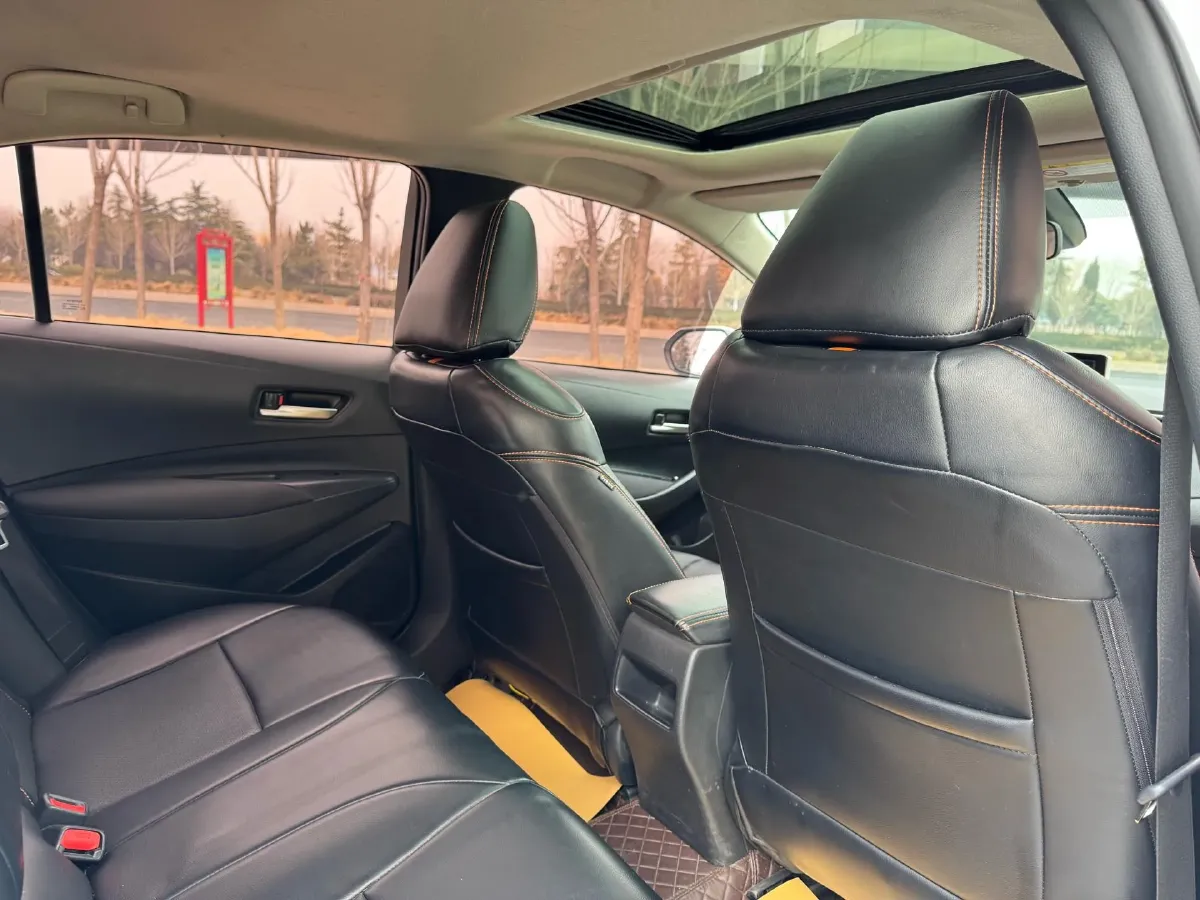 2021 Toyota Corolla 1.2T 116HP L4 CVT,autocango,china used car exporter,china ev exporter,chinese used car exporter,chinese used ev exporter