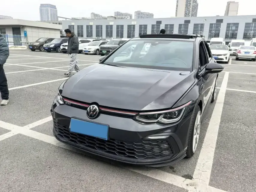 2021 Volkswagen GolfGTI 2.0T 220HP L4 7DCT