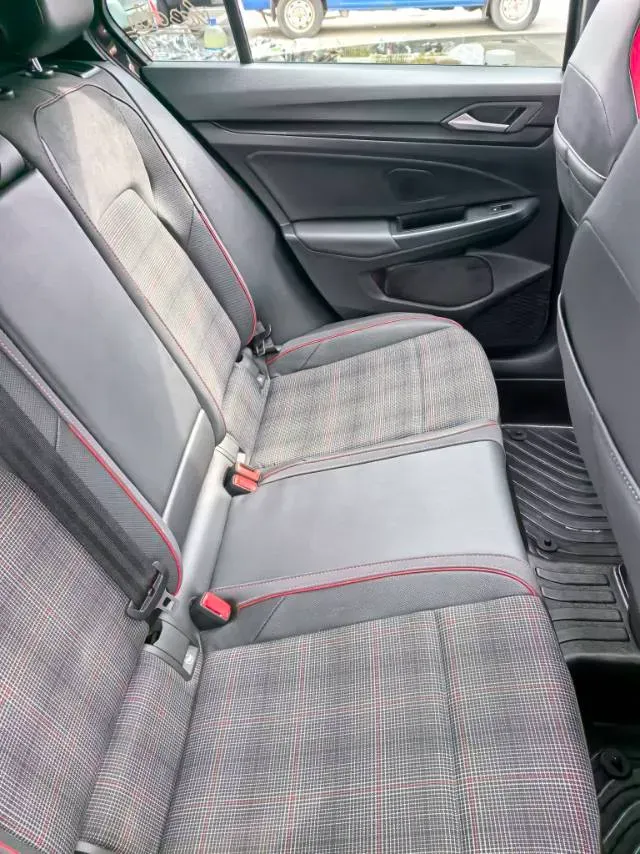 2021 Volkswagen GolfGTI 2.0T 220HP L4 7DCT,autocango,china used car exporter,china ev exporter,chinese used car exporter,chinese used ev exporter