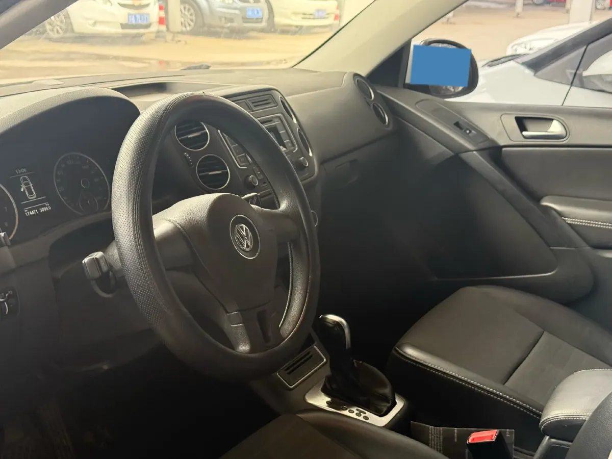 2017 MAXUS T60 2.0T 224HP L4 6AT,autocango,china used car exporter,china ev exporter,chinese used car exporter,chinese used ev exporter