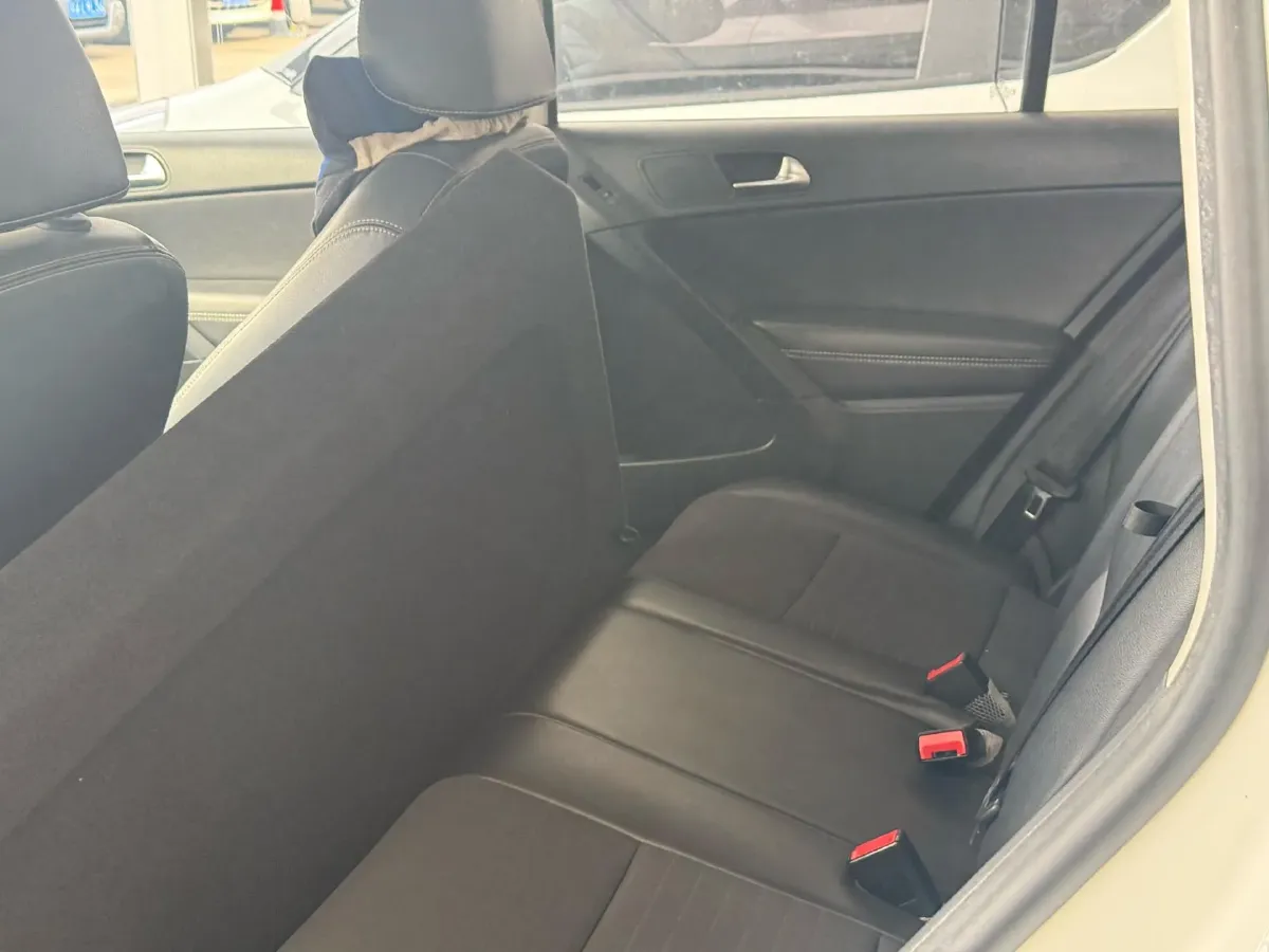 2017 MAXUS T60 2.0T 224HP L4 6AT,autocango,china used car exporter,china ev exporter,chinese used car exporter,chinese used ev exporter