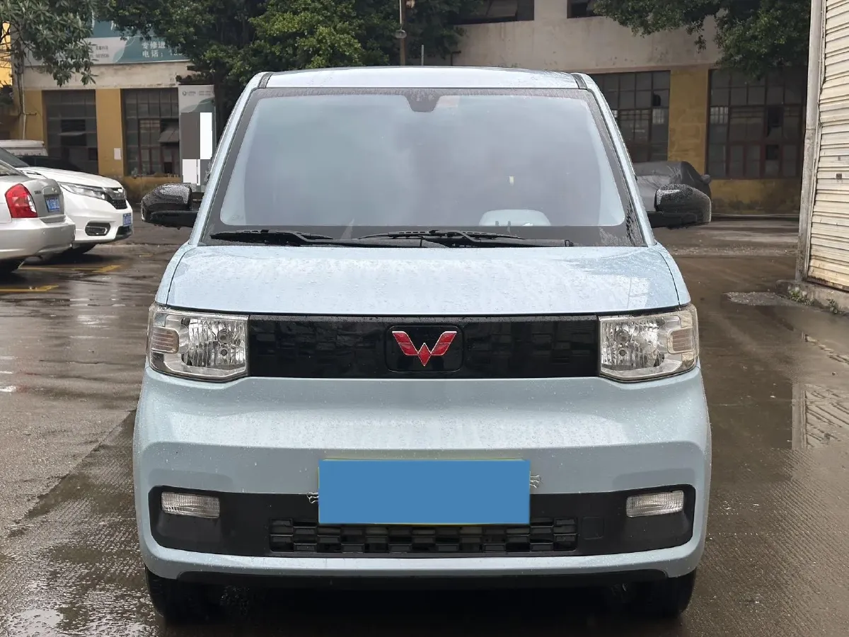 2021 WuLing HongGuang MINI EV BEV 13.9KWH,autocango,china used car exporter,china ev exporter,chinese used car exporter,chinese used ev exporter