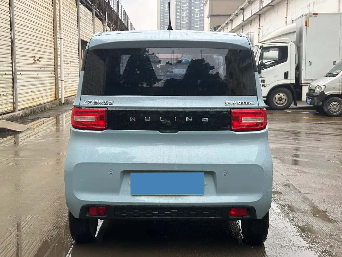 2021 WuLing HongGuang MINI EV BEV 13.9KWH,autocango,china used car exporter,china ev exporter,chinese used car exporter,chinese used ev exporter