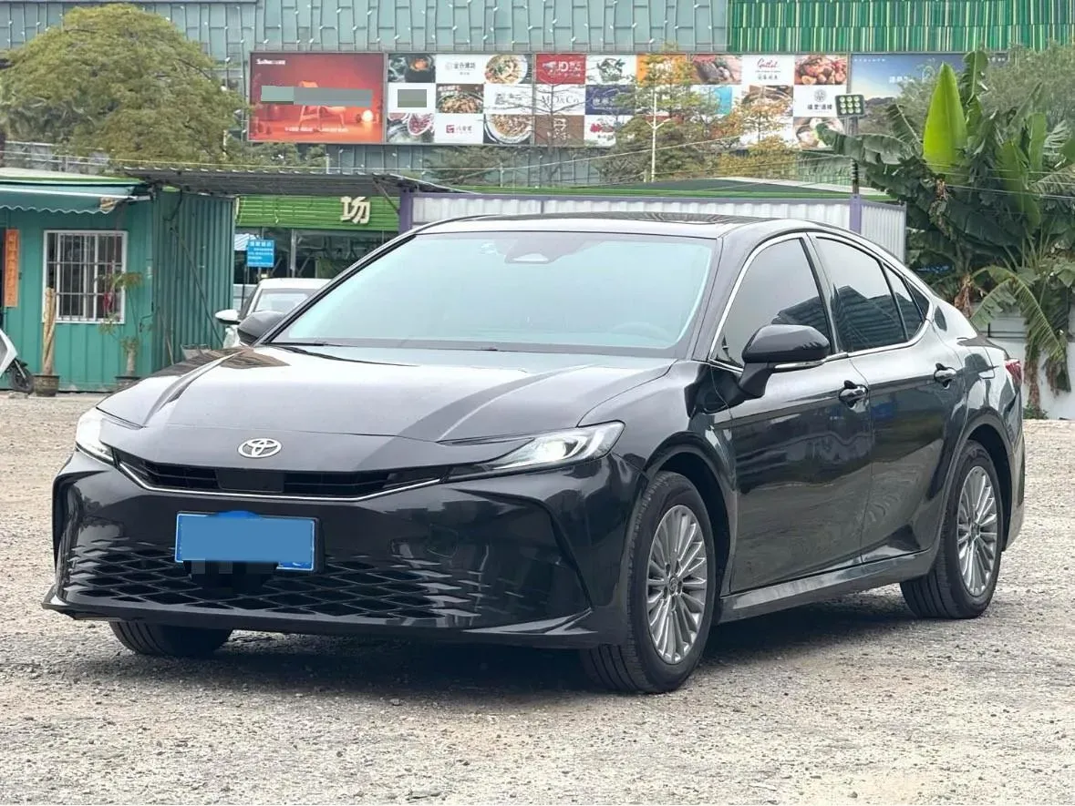 2024 Toyota Camry 2.0L 152HP L4 E-CVT Hybrid,autocango,china used car exporter,china ev exporter,chinese used car exporter,chinese used ev exporter