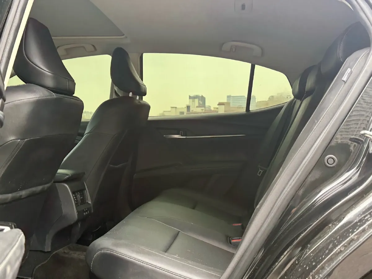 2024 Toyota Camry 2.0L 152HP L4 E-CVT Hybrid,autocango,china used car exporter,china ev exporter,chinese used car exporter,chinese used ev exporter