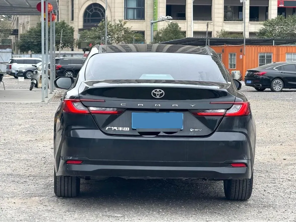 2024 Toyota Camry 2.0L 152HP L4 E-CVT Hybrid,autocango,china used car exporter,china ev exporter,chinese used car exporter,chinese used ev exporter