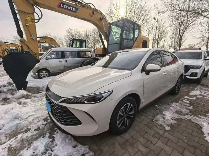 2025 BYD Qin Plus 1.5L 101HP L4 E-CVT PHEV 7.68KWH