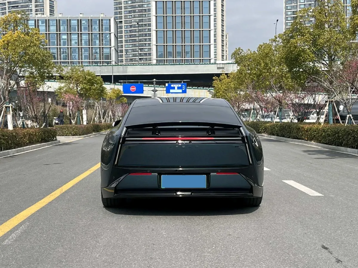 2025 Xpeng P7 BEV,autocango,china used car exporter,china ev exporter,chinese used car exporter,chinese used ev exporter