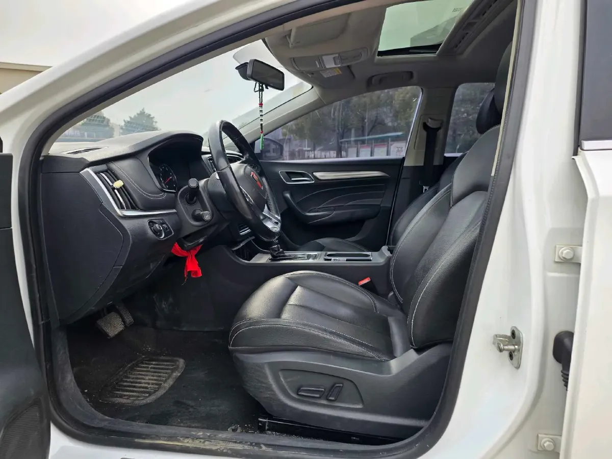 2017 Roewe i6 1.5T 169HP L4 7DCT,autocango,china used car exporter,china ev exporter,chinese used car exporter,chinese used ev exporter