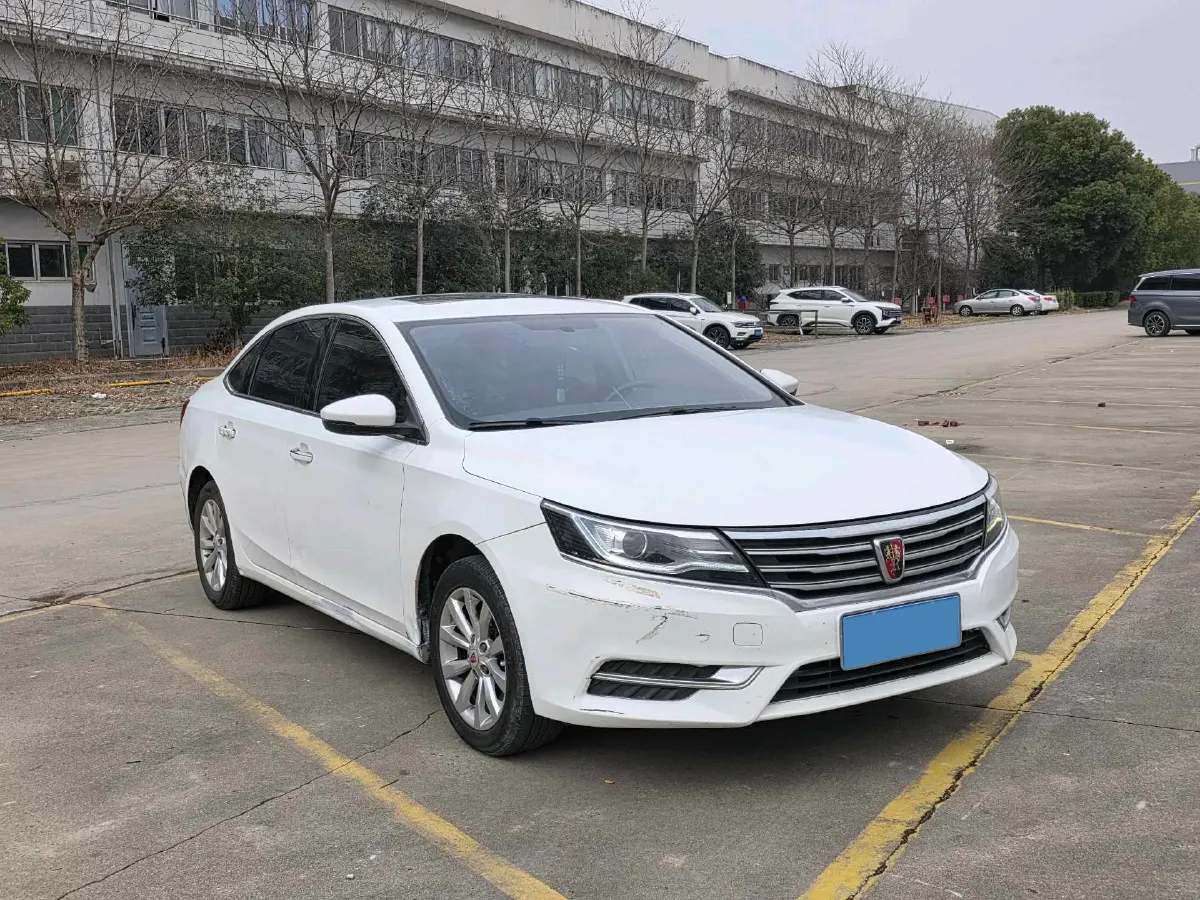 2017 Roewe i6 1.5T 169HP L4 7DCT,autocango,china used car exporter,china ev exporter,chinese used car exporter,chinese used ev exporter