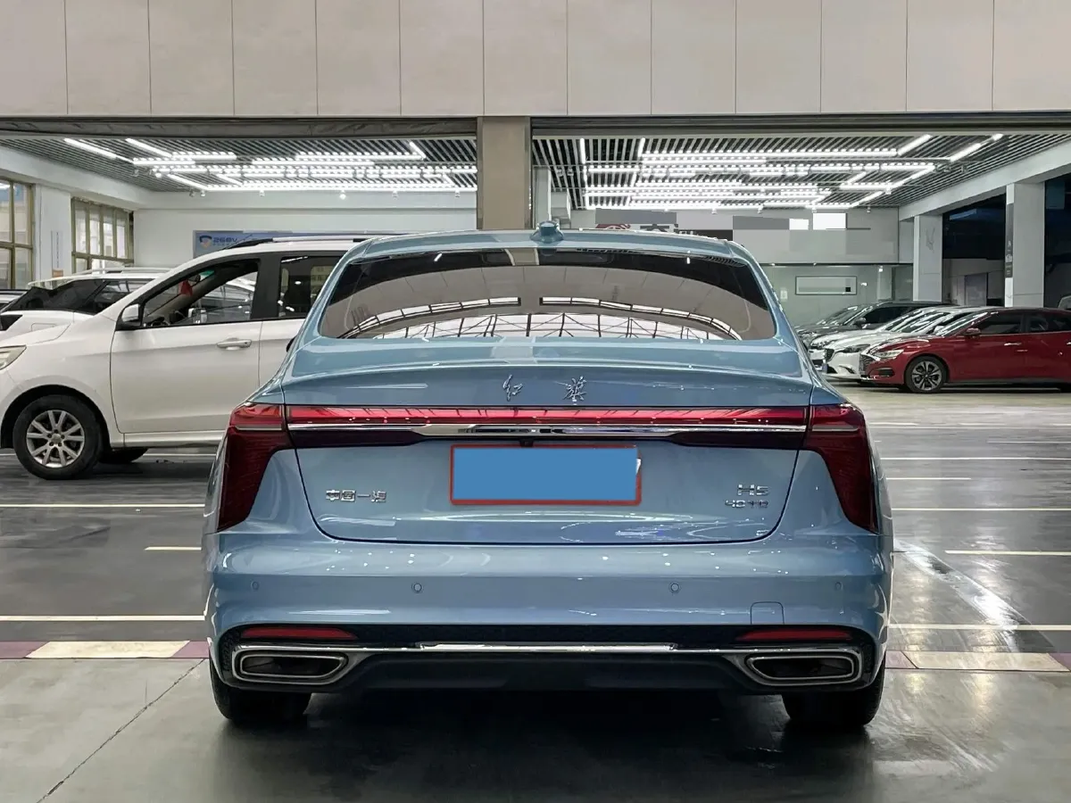 2023 HongQi H5 2.0T 224HP L4 8AT,autocango,china used car exporter,china ev exporter,chinese used car exporter,chinese used ev exporter