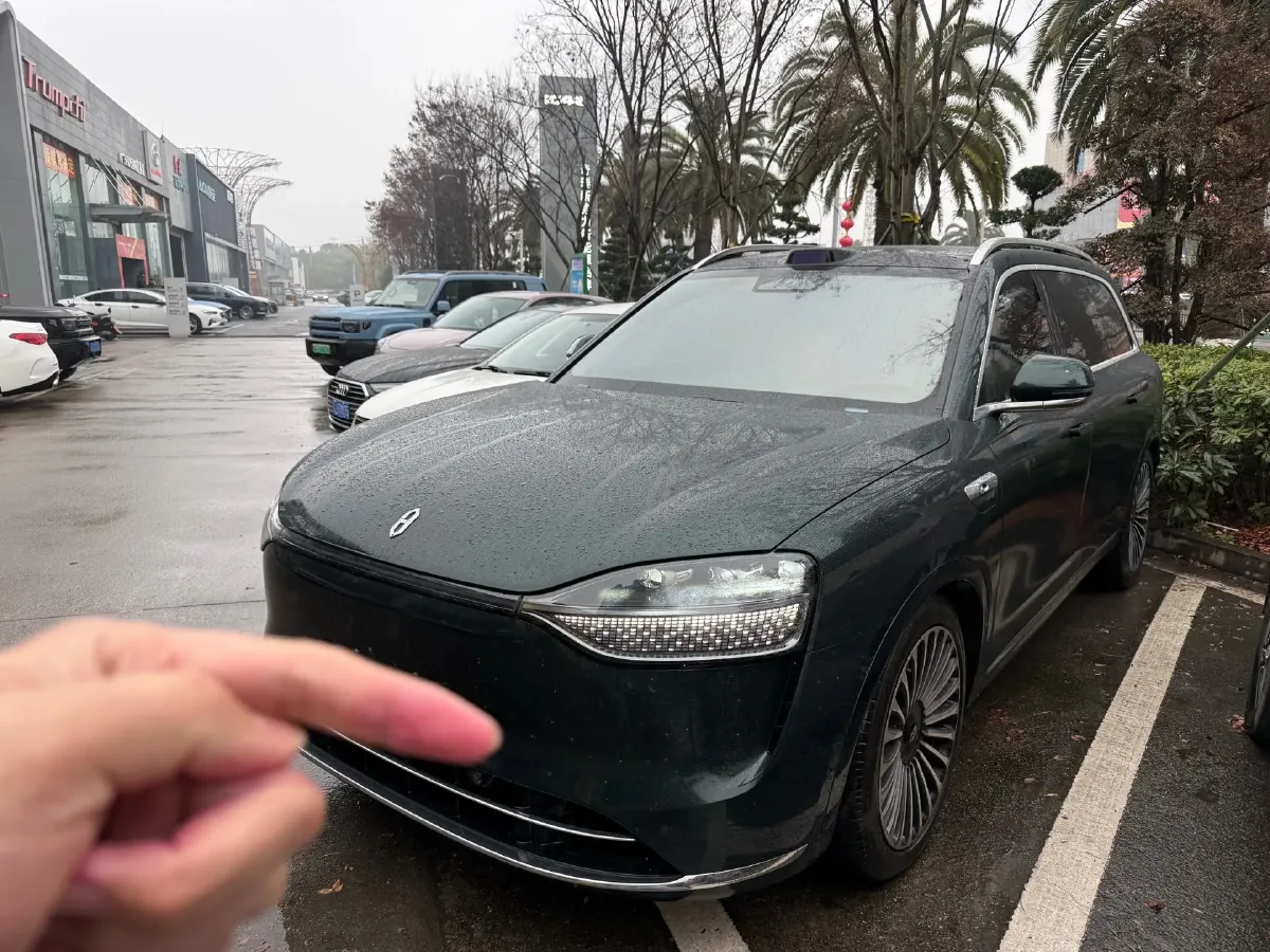 2024 AITO AITO M9 1.5T 152HP L4 REEV 42KWH,autocango,china used car exporter,china ev exporter,chinese used car exporter,chinese used ev exporter