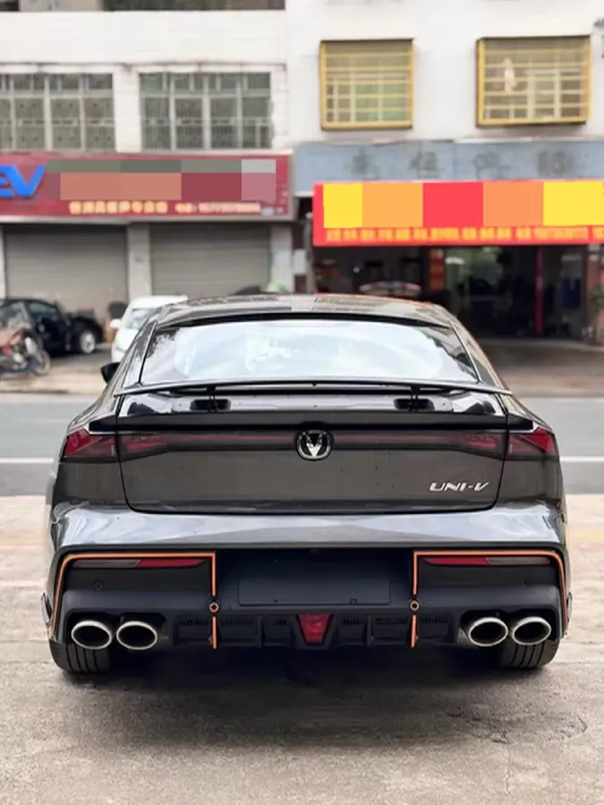 2025 ChangAn UNI-V 1.5T 192HP L4 7DCT,autocango,china used car exporter,china ev exporter,chinese used car exporter,chinese used ev exporter