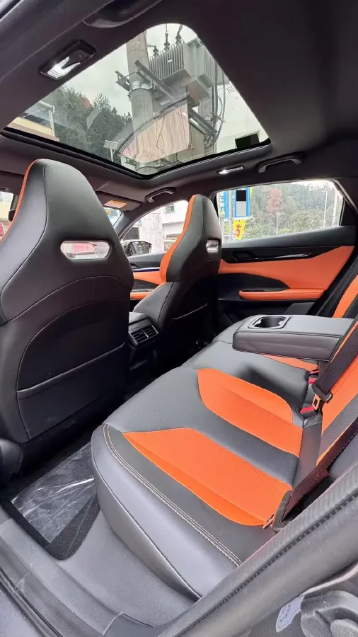 2025 ChangAn UNI-V 1.5T 192HP L4 7DCT,autocango,china used car exporter,china ev exporter,chinese used car exporter,chinese used ev exporter