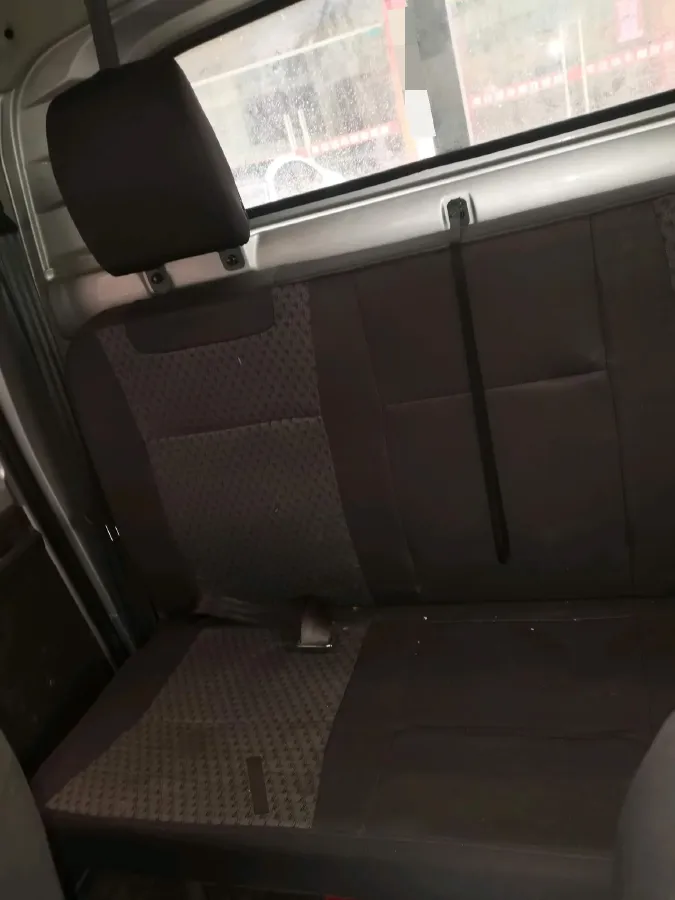 2022 WuLing RongGuang New Truck 1.5L 102HP L4 5MT,autocango,china used car exporter,china ev exporter,chinese used car exporter,chinese used ev exporter